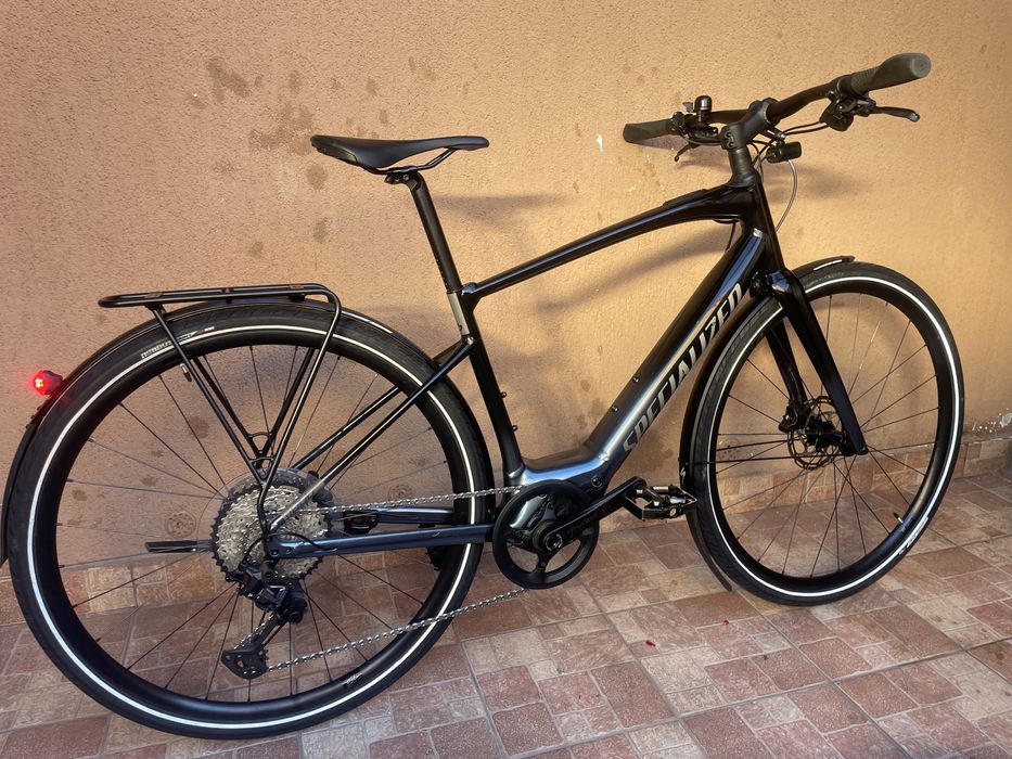 Bicicleta electrica(ebike)Trekking Gravel city"Specialized"