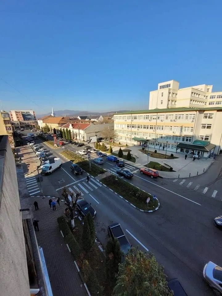 Vând apartament spațios