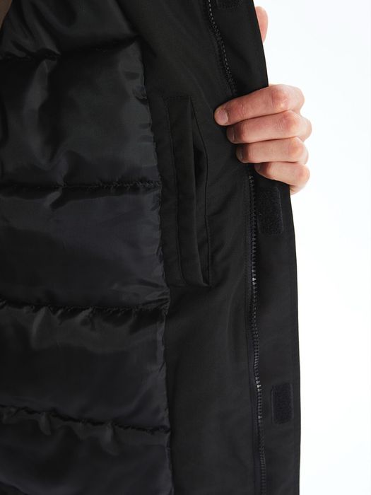 Мъжко зимно яке LC Waikiki