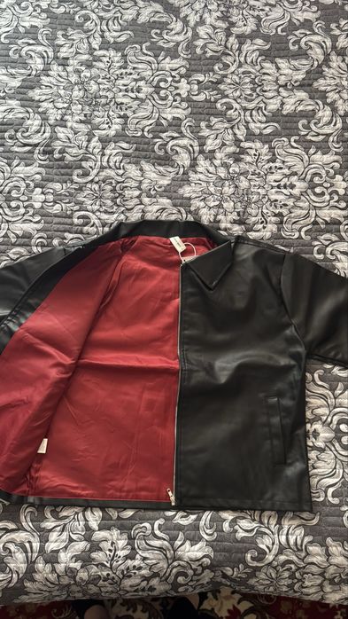 Кожанная  куртка