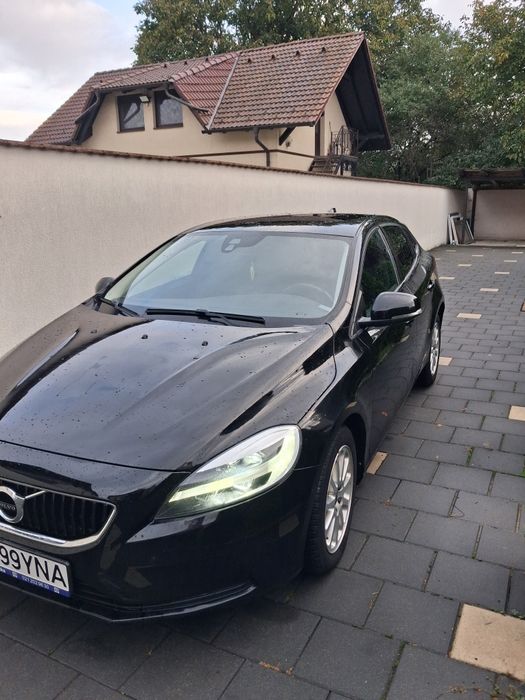 Volvo v40 2017  2.0 diesel