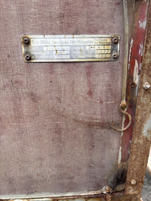 Vand remorca auto 750 kg