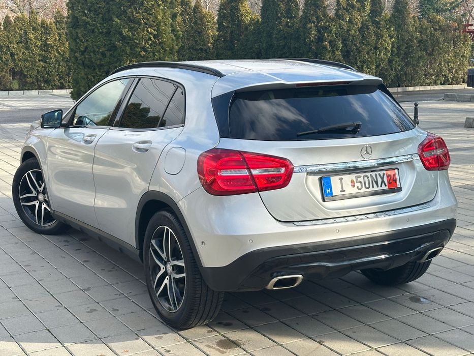 2015 Mercedes-Benz GLA 200 AMG Pachet Automatic