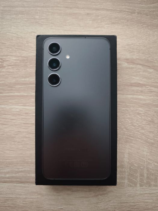 Samsung S24 256 гб