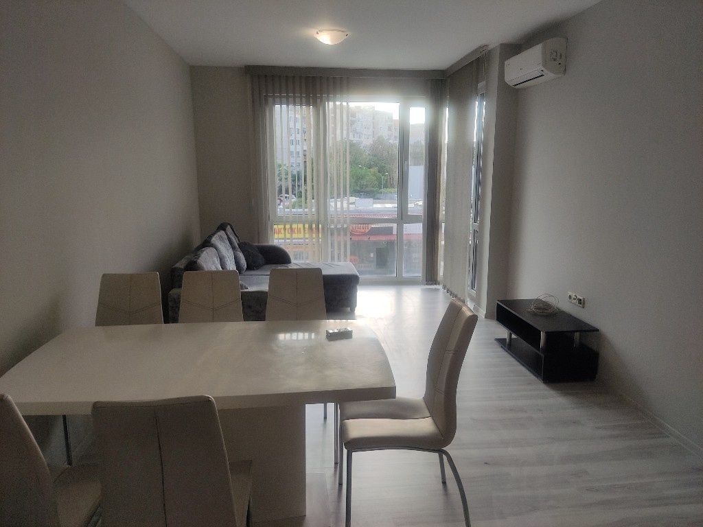 Дава се под наем Двустаен апартамент в Пловдив, Тракия - 67 кв.м за 331.5 € - Снимка #2