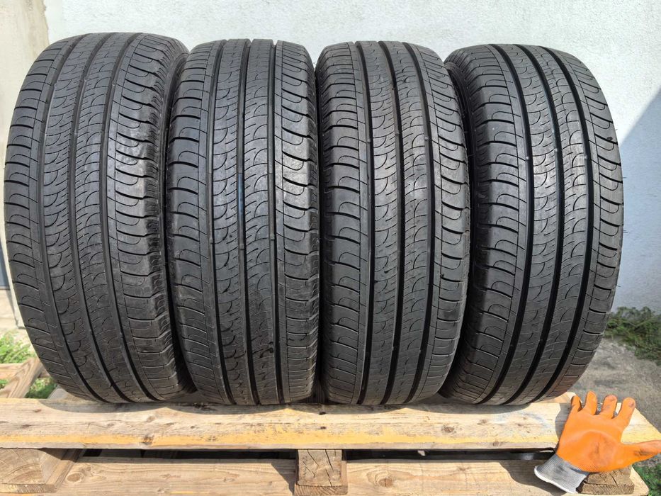 215/60/17 С Гудиур ДОТ 2019 г - Чисто нови ! Бусови !