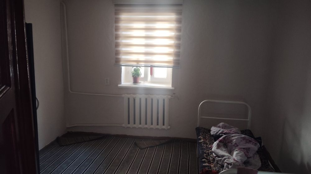 Uy sotiladi yashnabod rayoni