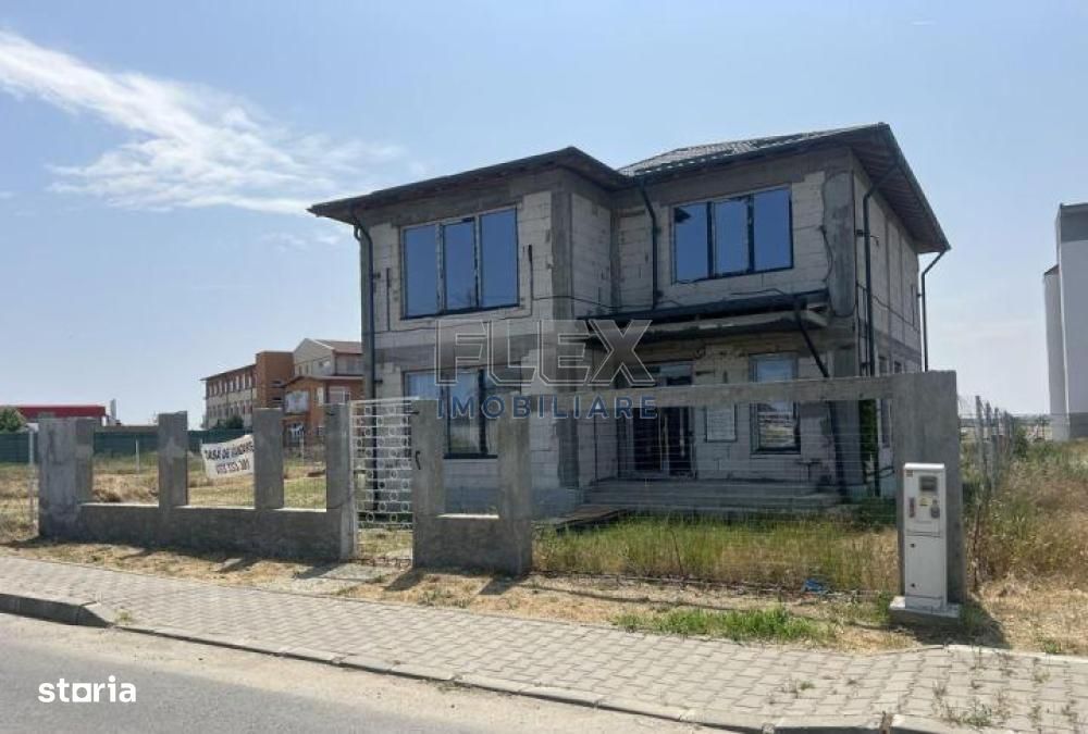 Vând casă noua în Cumpăna