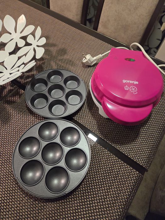 Гофретник Gorenje WCM702PW, 700W, Незалепващи плочи, Розов