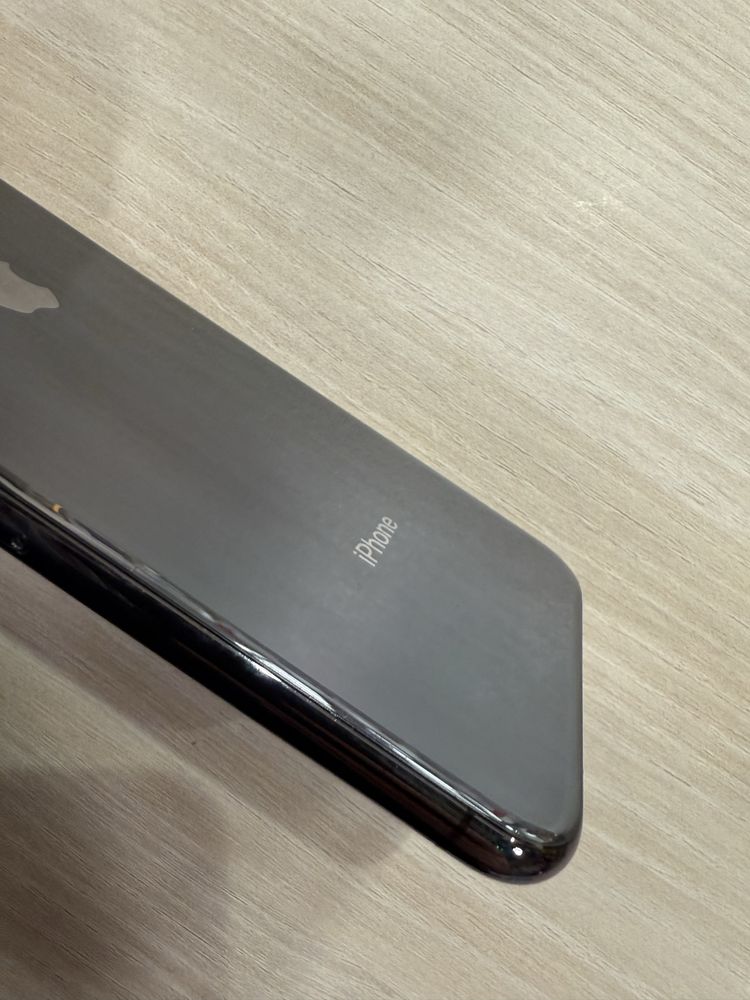 Vand iPhone XS, Neverlocked, 64Gb, baterie 92%, factura si garantie