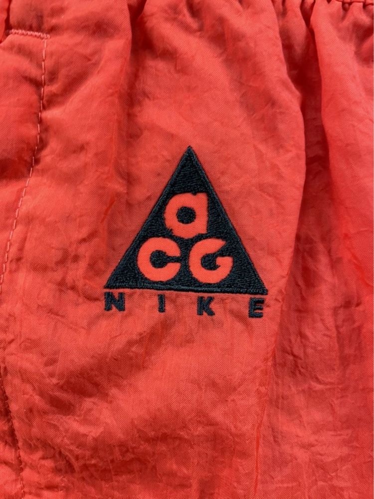 Sort Nike ACG Windrunner Nou Original Marimi: S; M