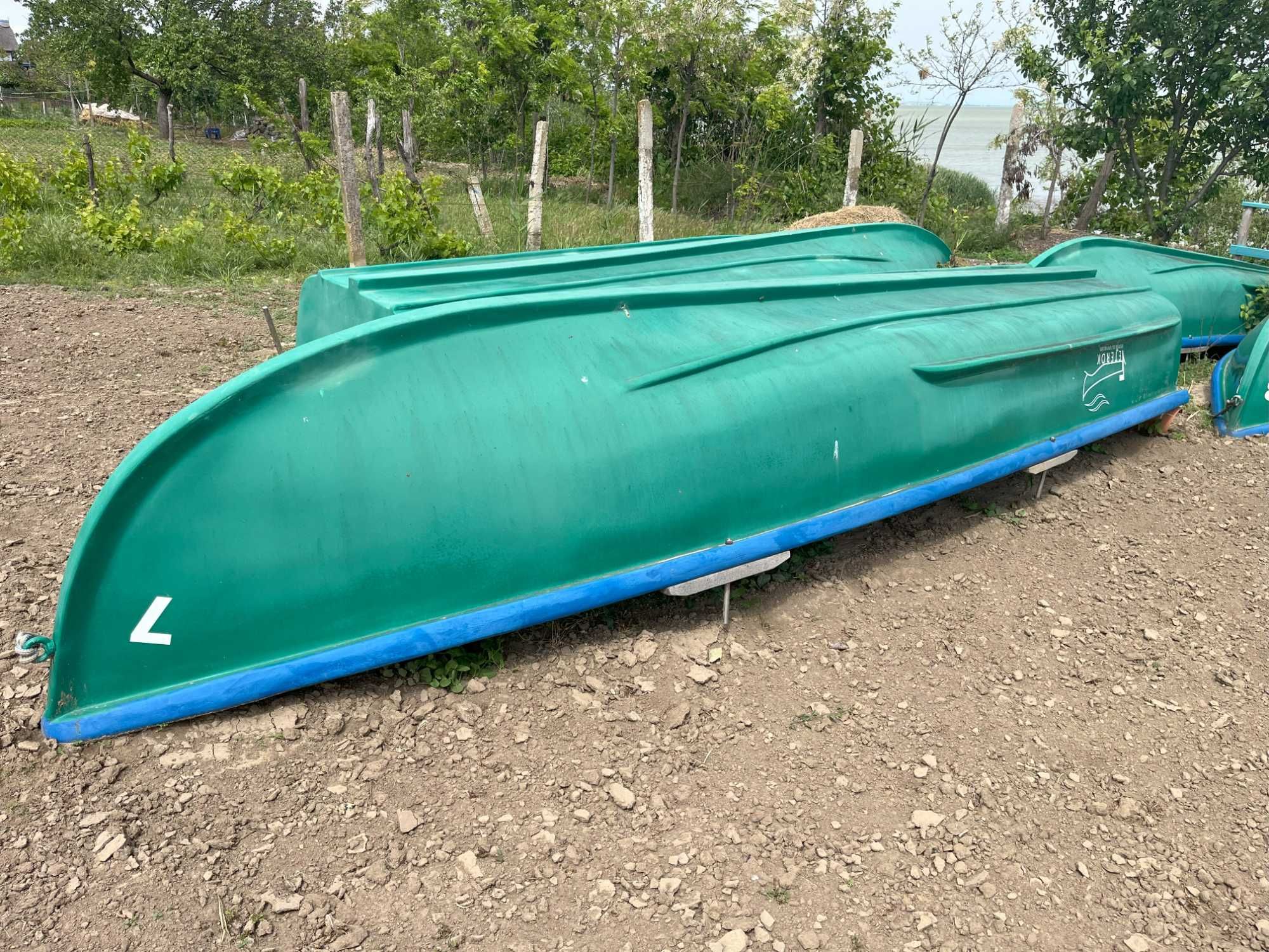 Vand barca Mikro Lotca 450
