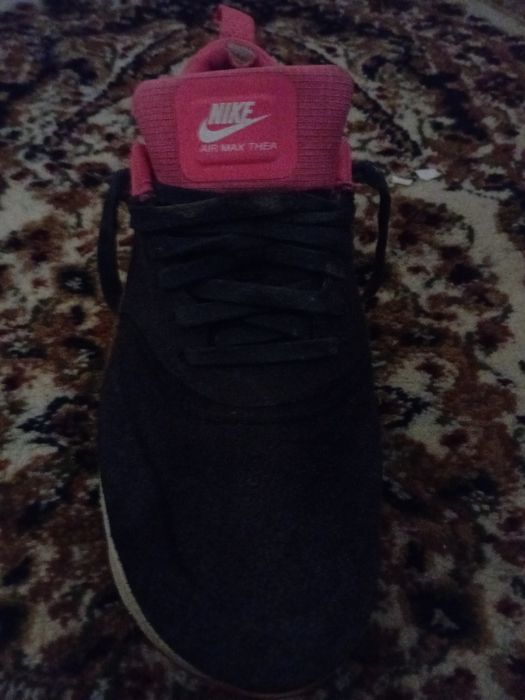 De vanzare adidaṣi air max nike  marimea 38,5
