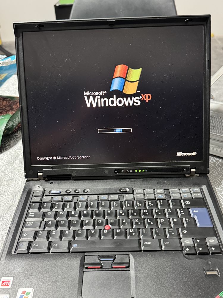 Thinkpad t43 incarcator original
