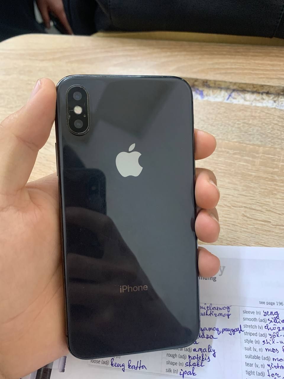 Iphone x sensr alishtirsh kere aybiekranalishgan64/100ekranatksx qilad