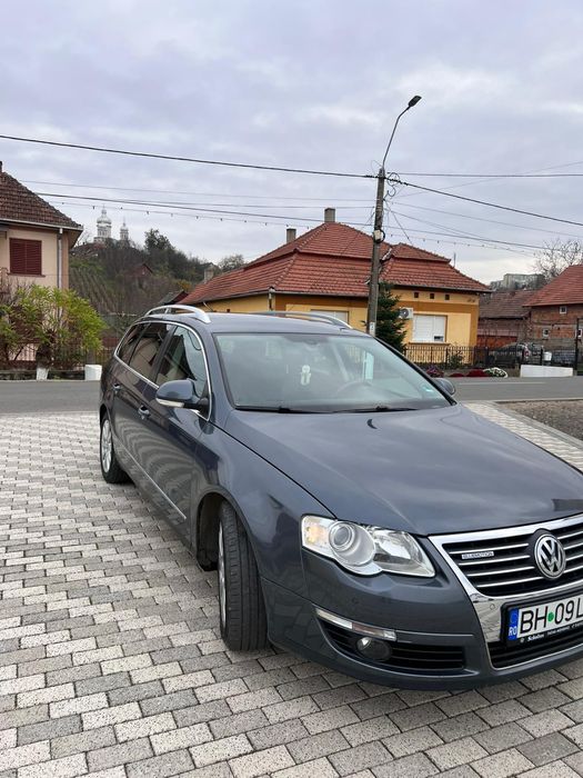 Vând urgent volkswagen passat b6