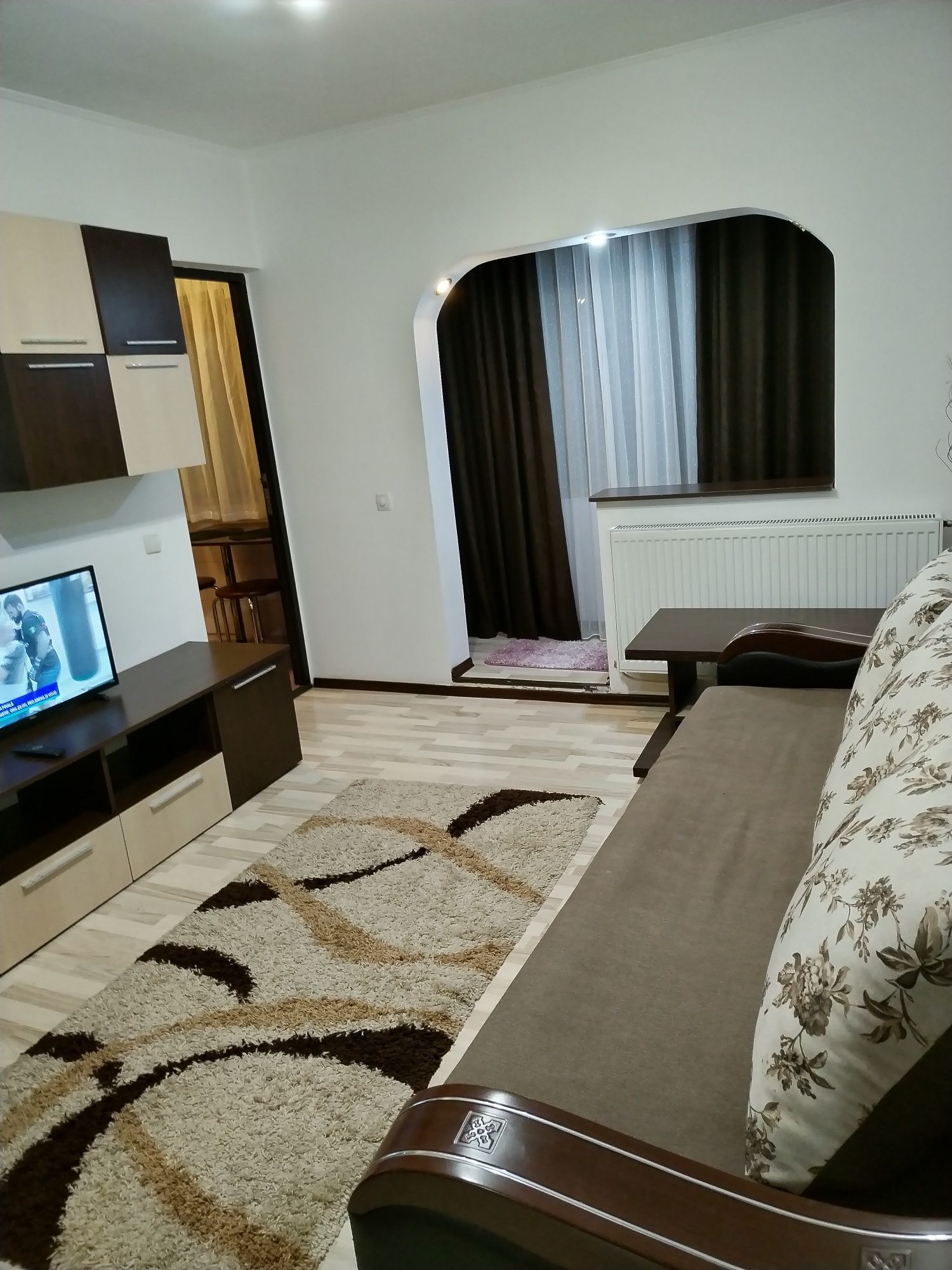 Garsoniera de închiriat zona Pedagogic.