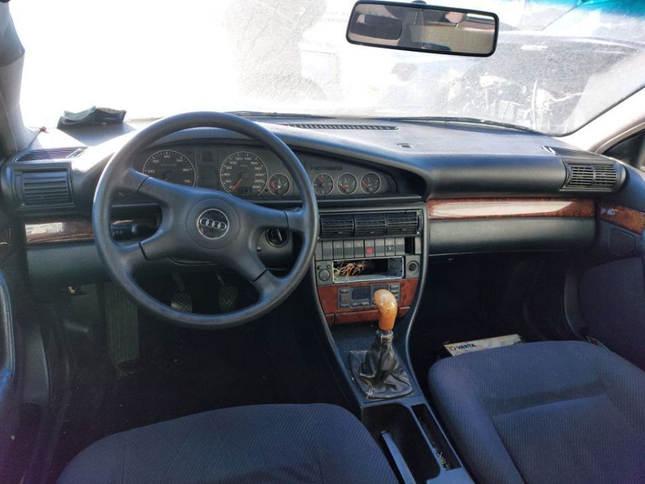 Dezmembrari Audi A6 C4 1995 Audi 100, 2.0 benzina