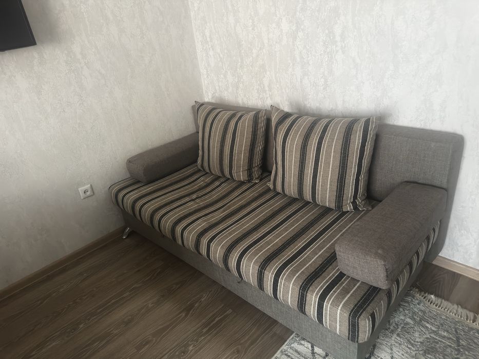 2 дивана в хорошем состоянии
