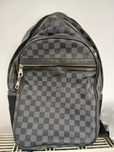 Ghiozdan Louis Vuitton