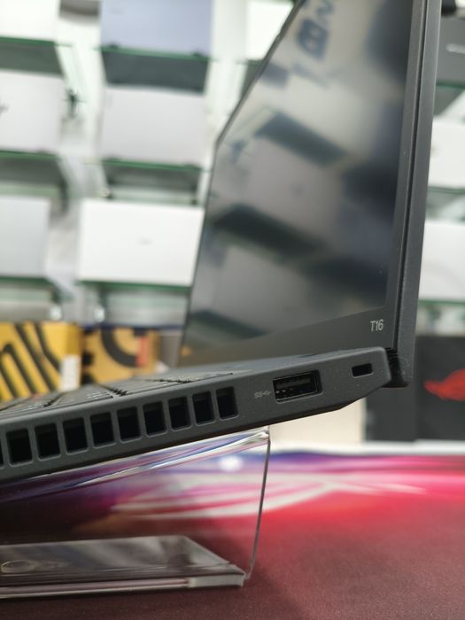 Ноутбук Lenovo ThinkPad T16 Gen 2 Core i5 16GB 512GB Новый Гарантия