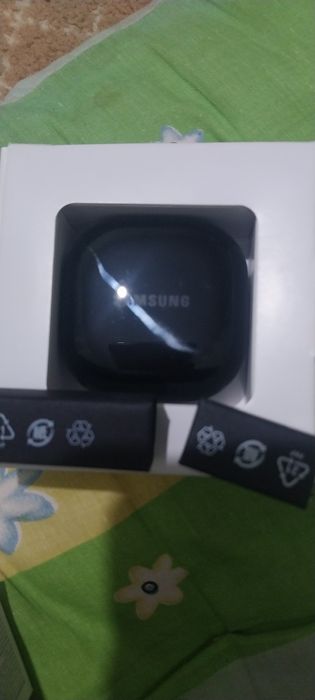 Беспроводные наушники Самсунг