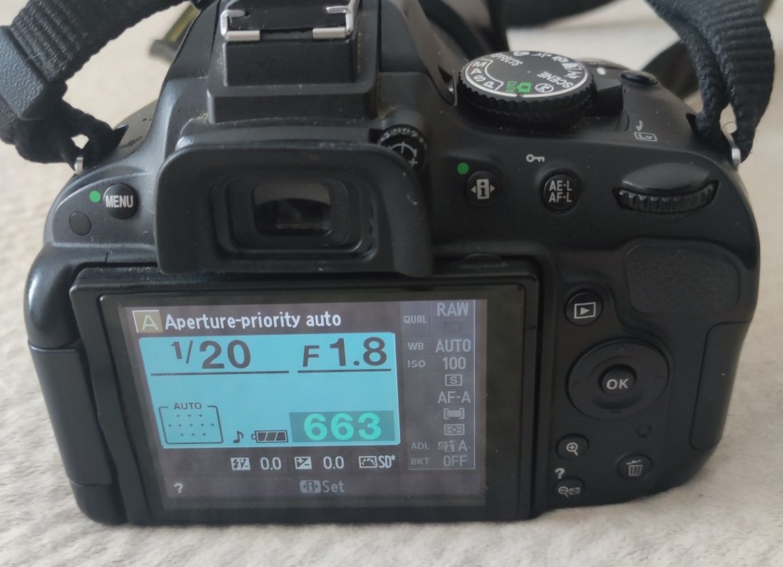 Nikon D5100 и AF-S  50/1,8G