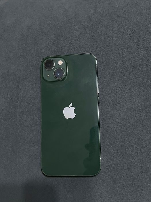 iPhone 13 Айфон.