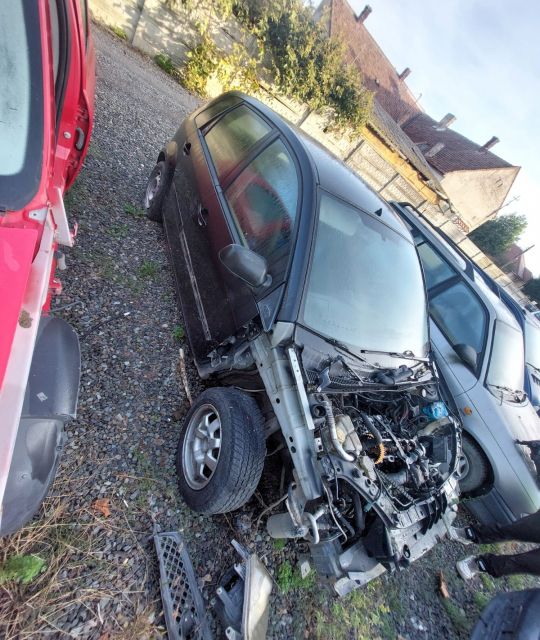Trager / Calandru Ford Fiesta a 5-a generatie