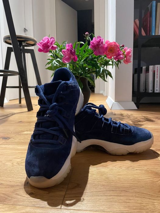 Jordan 11 low “Respect”