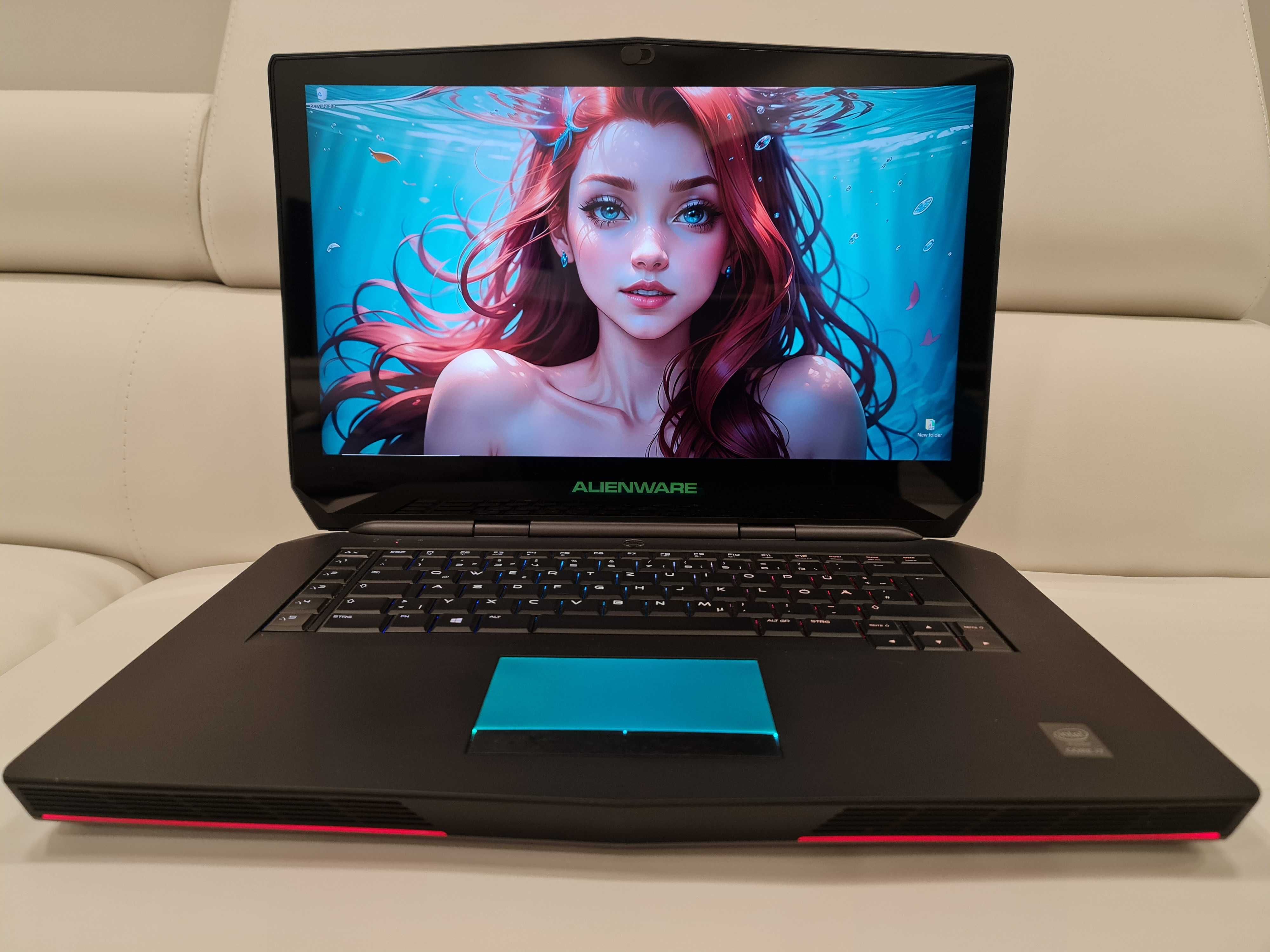 Laptop gaming ALIENWARE 16" ,intel core i7- ,ram 16 gb ,touchscreen 4k