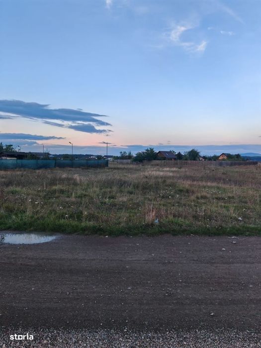 Teren Intravilan de vanzare