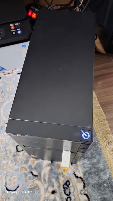 Продам компьютер с монитором ЖК