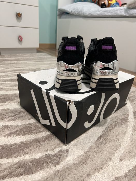 Liu jo- оригинални сникърси!