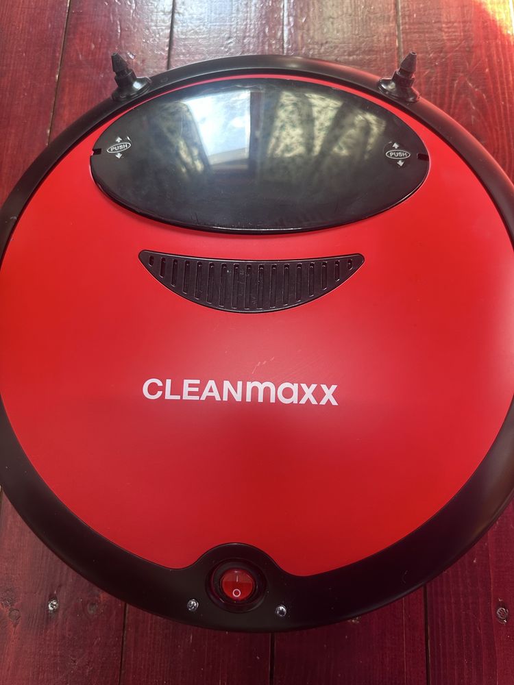 Прахосмукачка робот Cleanmaxx
