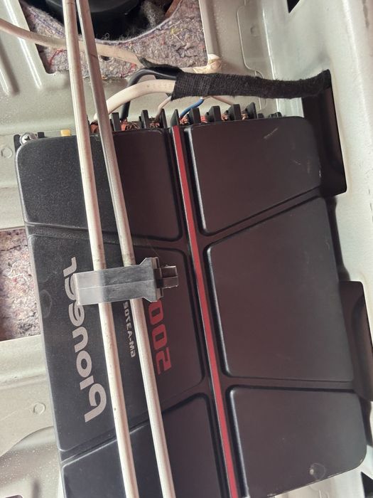 Pionner usiliter 500w 2 kanallik holati ideal