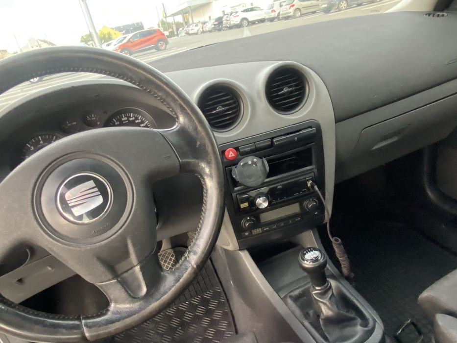 Seat Ibiza 1.4 benzina 100 hp