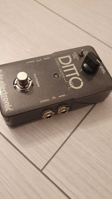 Ditto Stereo Looper - pedala chitara