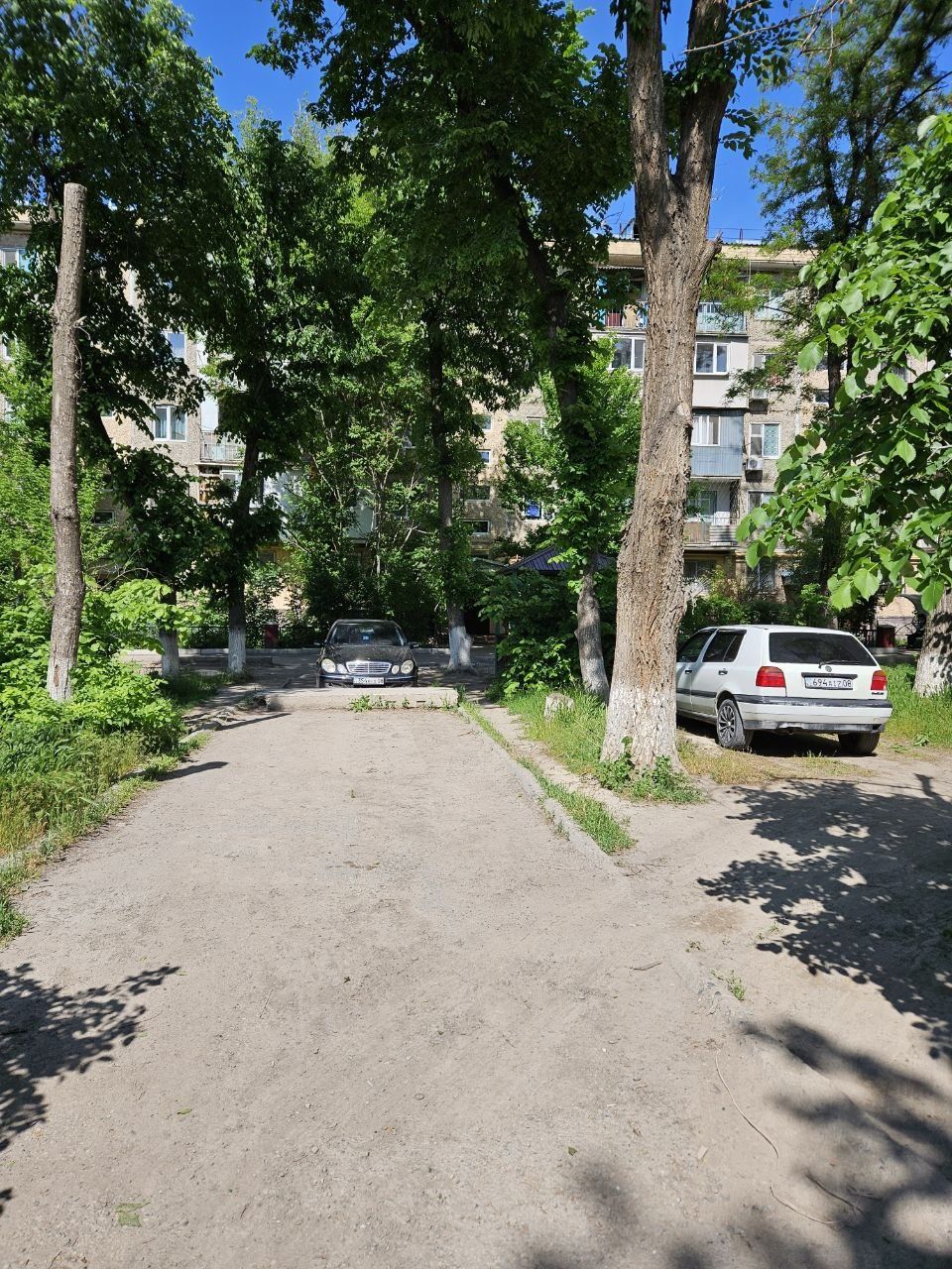 3-комнатная квартира, 63 м², 3/5 этаж, 1й Микрорайон Акбулак