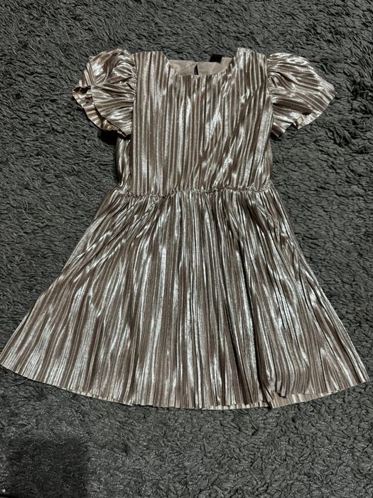 Rochie de ocazie fete mărimea 122 ca nouă