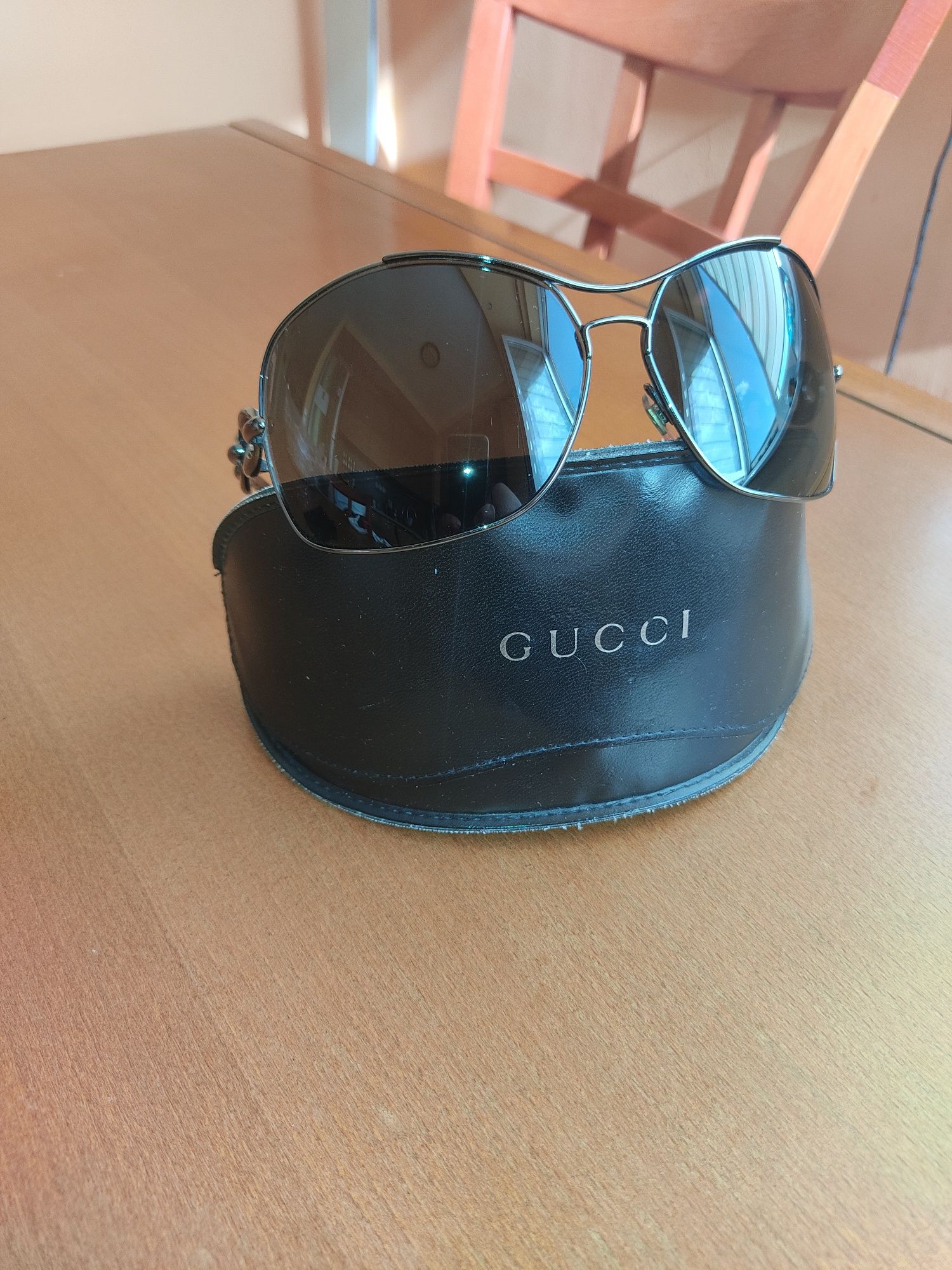 Слънчеви очила GUCCI