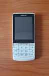 Продавам NOKIA X3-02