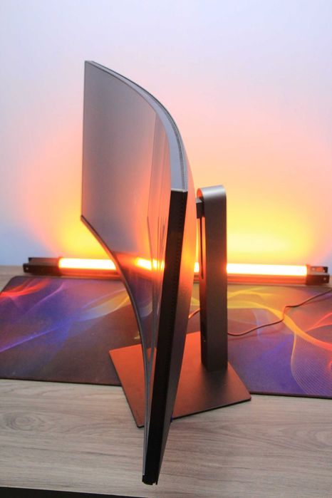 Redmi 34 monitor arzon narxda sotiladi