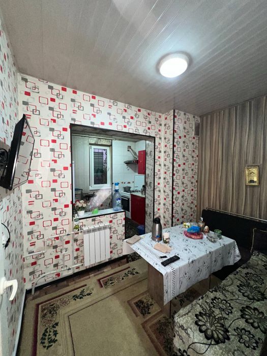 Продается 1-комнатная квартира! ЯнгиХаётский район, массив Дустлик-1