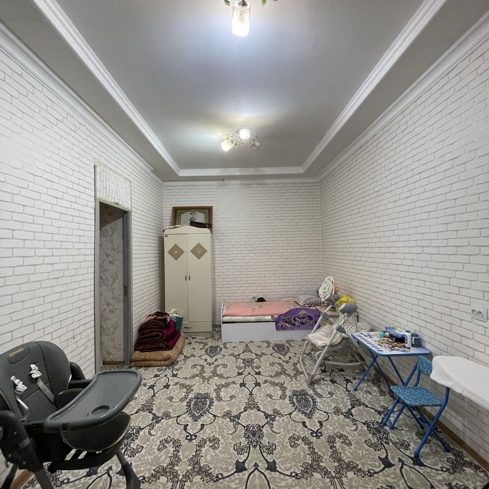 Toshkent tumani keles abduraxmon 8 sotok 10 xona