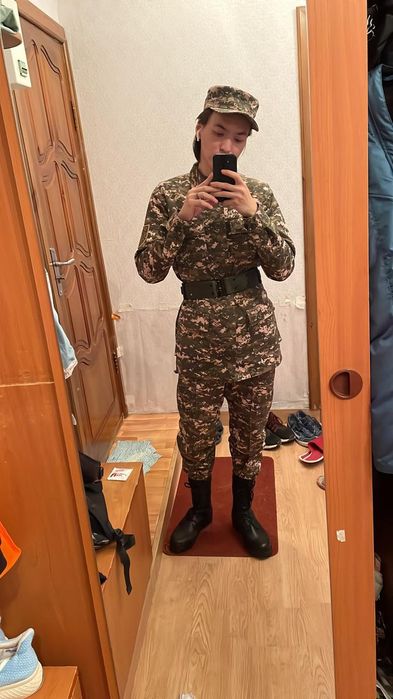 Продам военные брюки и рубашку