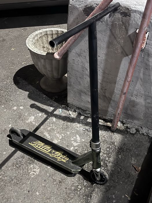 Продам трюковой самокат