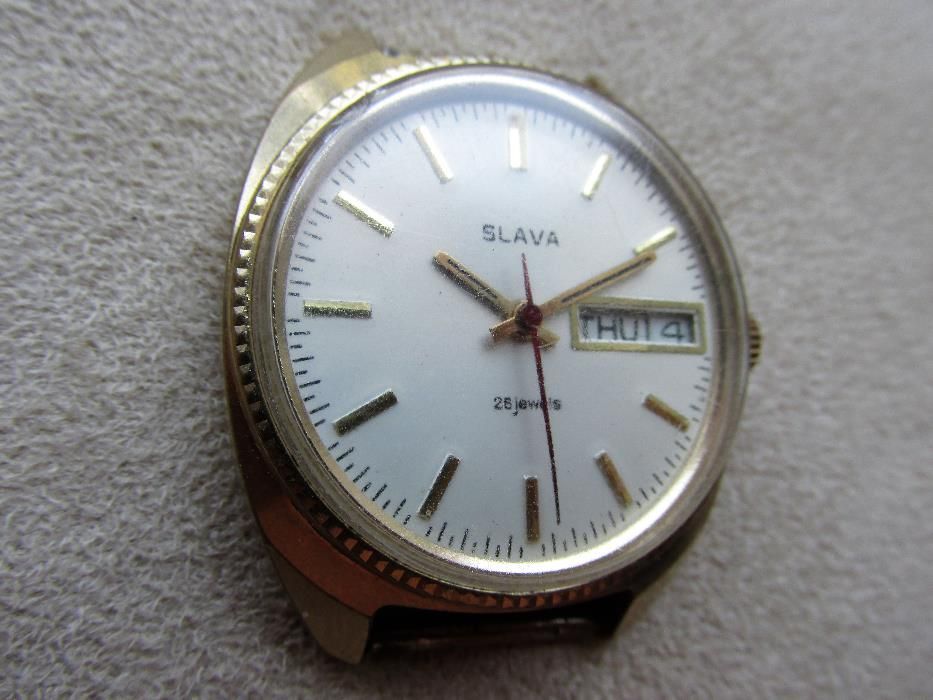 Стар руски ръчен часовник слава 26j