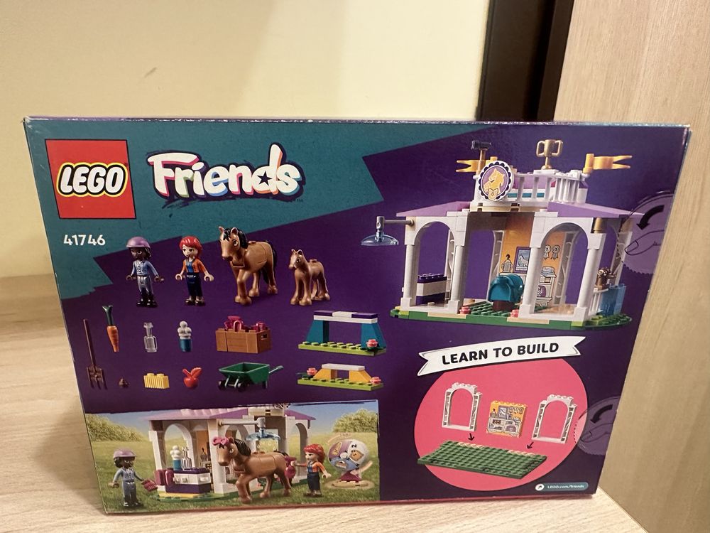 LEGO Friends Тренировка с кон