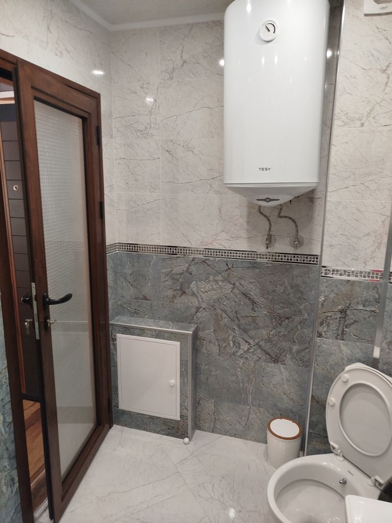 Дава се под наем Двустаен апартамент в Асеновград - 60 кв.м за 408 € - Снимка #6